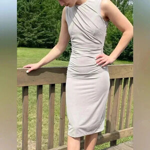 Venus woman’s xsmall cocktail dress. Beautiful sleeveless date nights,graduation